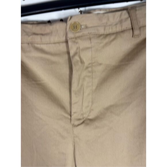 Lacoste khaki pants size 42 measures as size 40 - Picture 4 of 14